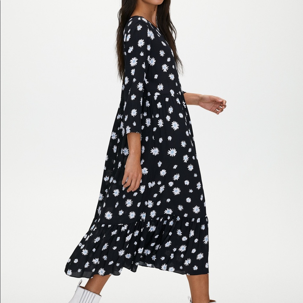 Aritzia floral maxi dress